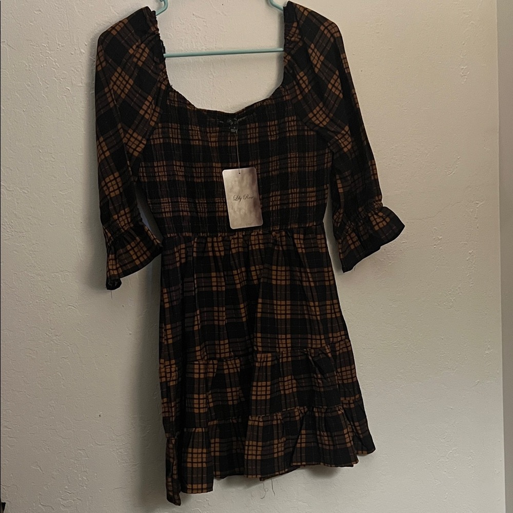 NWT Lily Rose Plaid Puff 3/4 Sleeve Smocked Skater Dress